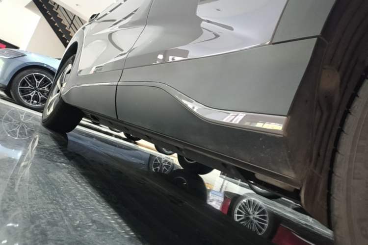 Used BYD Sealion 05 EV 2025 520 km Smart Cruise Version Left Side Sill