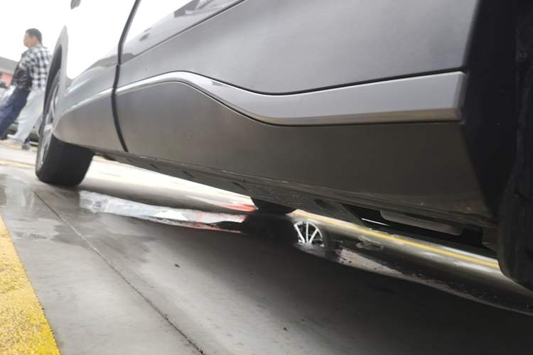 Used BYD Sealion 05 EV 2025 520 km Smart Cruise Version Left Side Sill