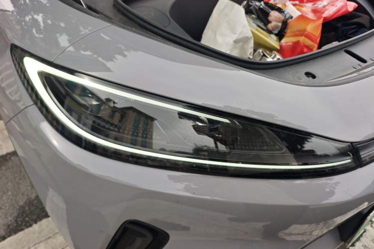 Used BYD Sealion 05 EV 2025 520 km Smart Cruise Version Right Front Headlight