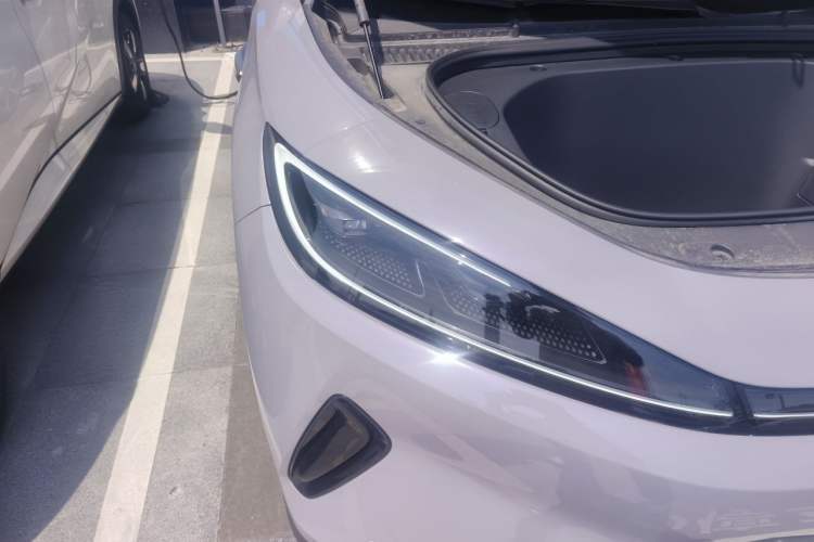 Used BYD Sealion 05 EV 2025 520 km Smart Cruise Version Right Front Headlight