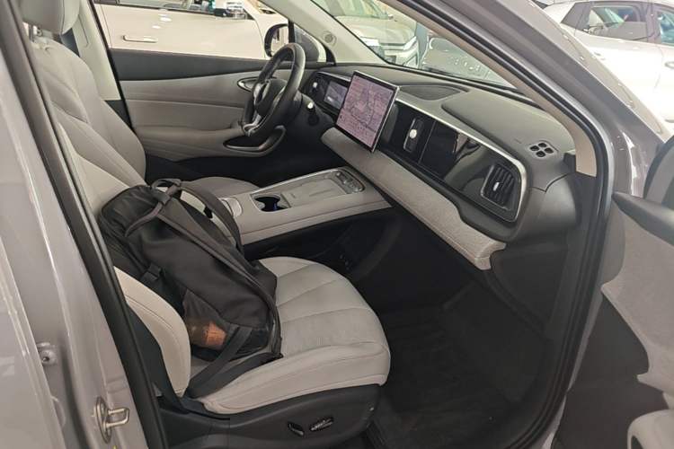Used BYD Sealion 05 EV 2025 520 km Smart Cruise Version Right Front Seat