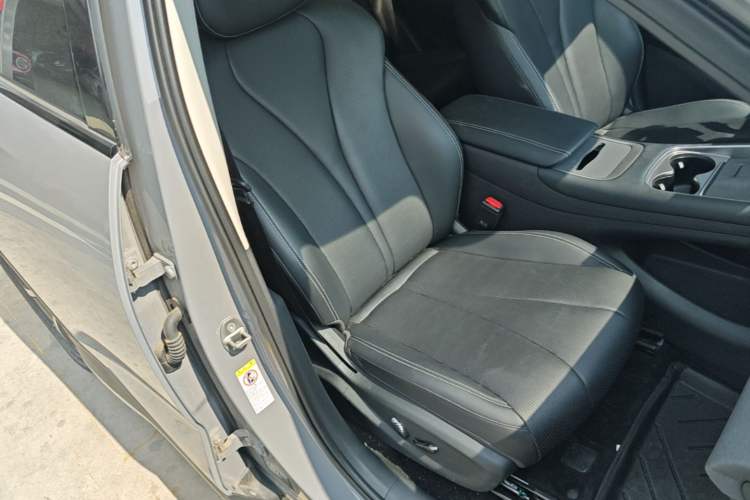 Used BYD Sealion 05 EV 2025 520 km Smart Cruise Version Right Front Seat