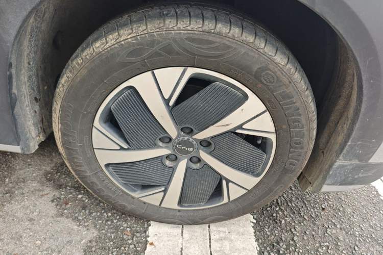 Used BYD Sealion 05 EV 2025 520 km Smart Cruise Version Right Front Wheel Hub