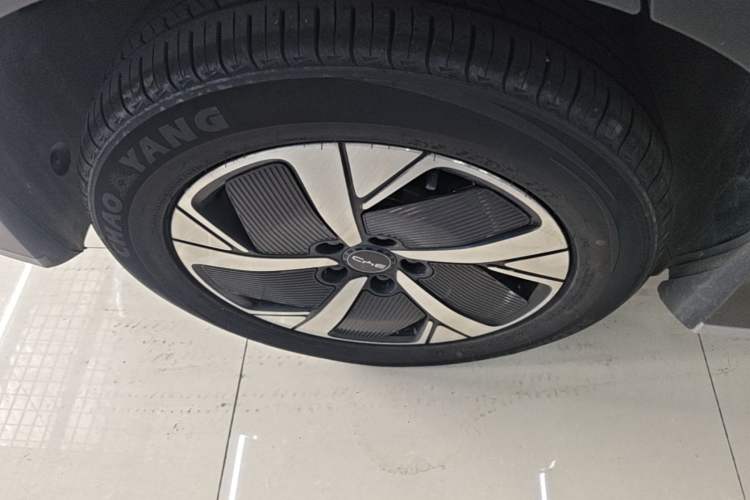 Used BYD Sealion 05 EV 2025 520 km Smart Cruise Version Right Rear Wheel Hub