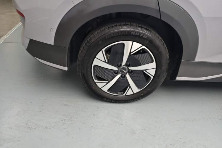 Used BYD Sealion 05 EV 2025 520 km Smart Cruise Version Right Rear Wheel Hub