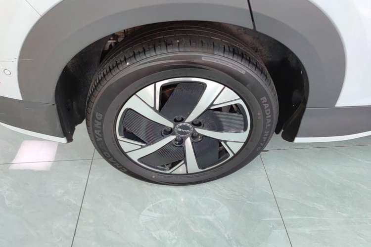 Used BYD Sealion 05 EV 2025 520 km Smart Cruise Version Right Rear Wheel Hub