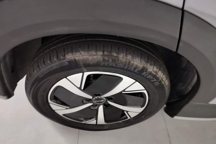 Used BYD Sealion 05 EV 2025 520 km Smart Cruise Version Right Rear Wheel Hub
