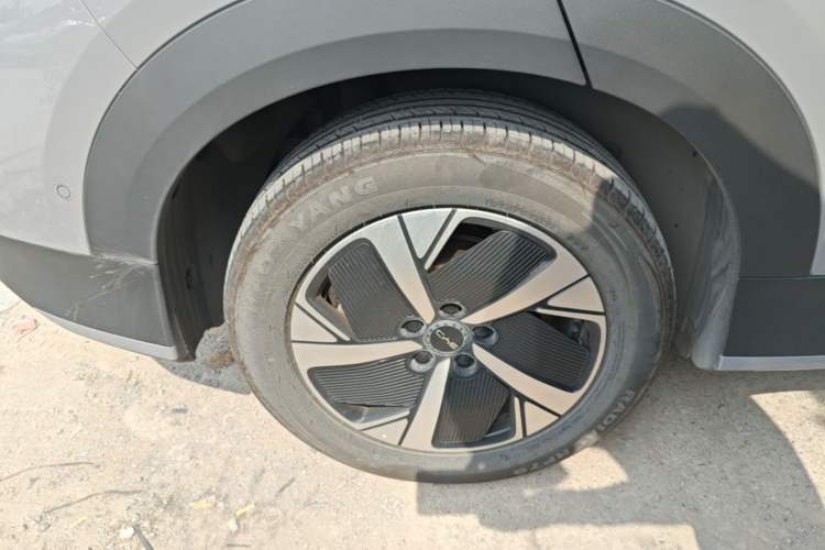 Used BYD Sealion 05 EV 2025 520 km Smart Cruise Version Right Rear Wheel Hub