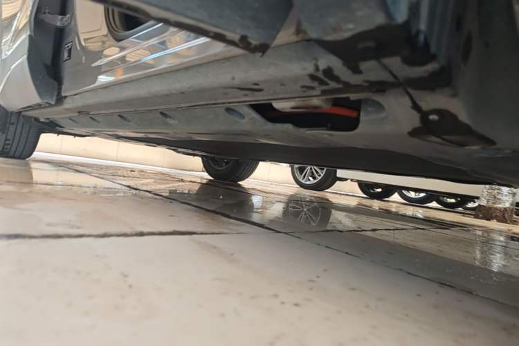 Used BYD Sealion 05 EV 2025 520 km Smart Cruise Version Right Side Sill