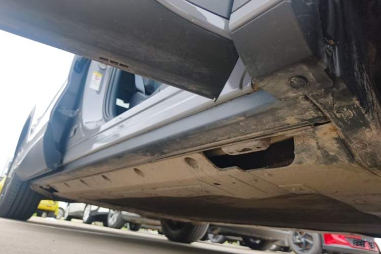 Used BYD Sealion 05 EV 2025 520 km Flagship SmartDrive Version Right Side Sill