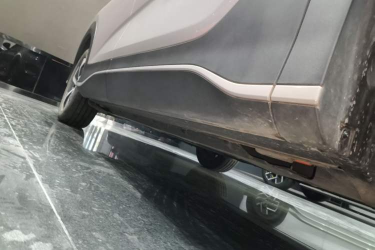 Used BYD Sealion 05 EV 2025 520 km Smart Cruise Version Right Side Sill