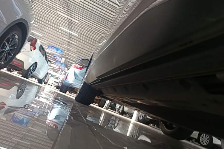 Used BYD Sealion 05 EV 2025 520 km Flagship SmartDrive Version Right Side Sill