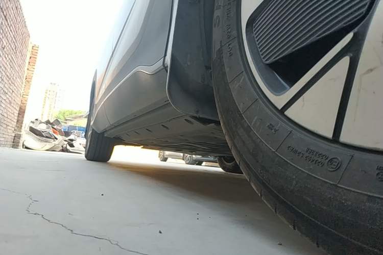 Used BYD Sealion 05 EV 2025 520 km Smart Cruise Version Right Side Sill