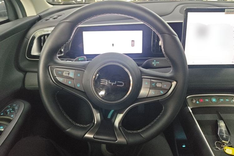 Used BYD Sealion 05 EV 2025 520 km Smart Cruise Version Steering Wheel