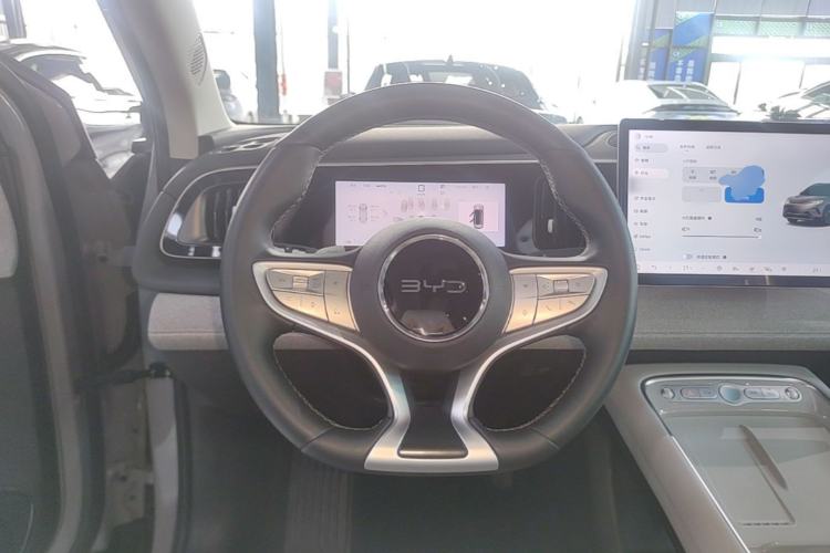 Used BYD Sealion 05 EV 2025 520 km Smart Cruise Version Steering Wheel