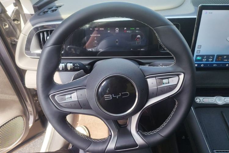 Used BYD Sealion 05 EV 2025 520 km Smart Cruise Version Steering Wheel