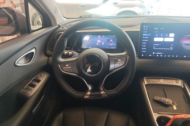 Used BYD Sealion 05 EV 2025 520 km Smart Cruise Version Steering Wheel