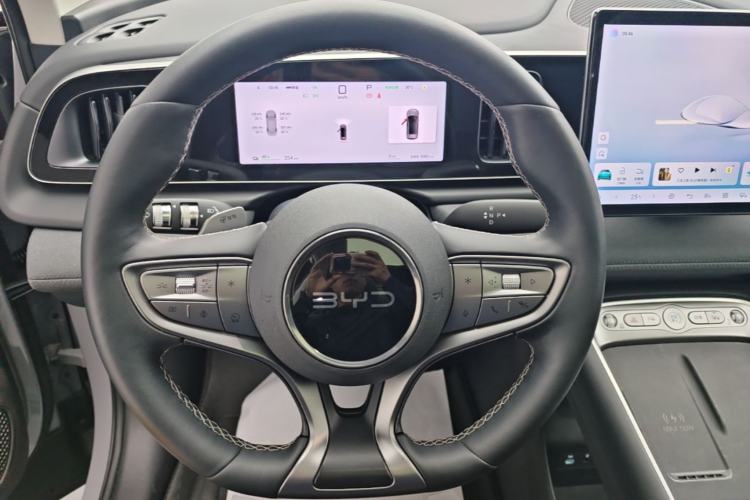 Used BYD Sealion 05 EV 2025 520 km Smart Cruise Version Steering Wheel