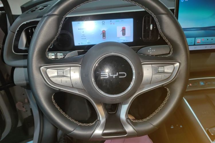 Used BYD Sealion 05 EV 2025 520 km Smart Cruise Version Steering Wheel