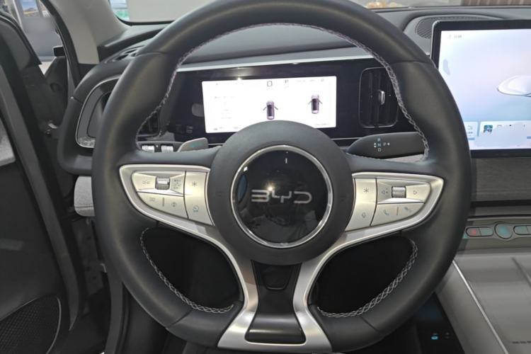 Used BYD Sealion 05 EV 2025 520 km Smart Cruise Version Steering Wheel