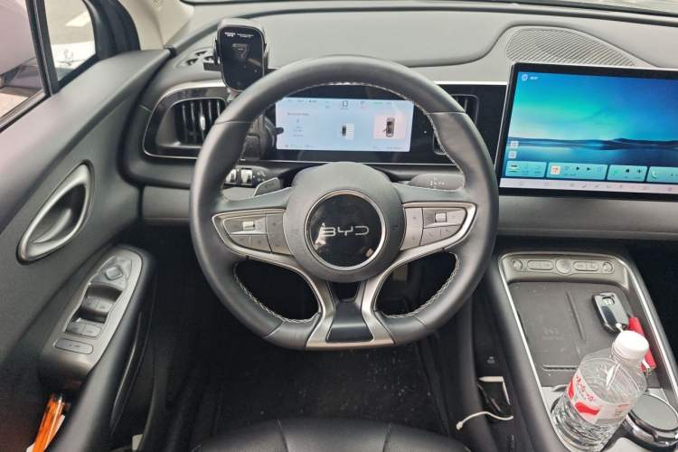 Used BYD Sealion 05 EV 2025 520 km Smart Cruise Version Steering Wheel