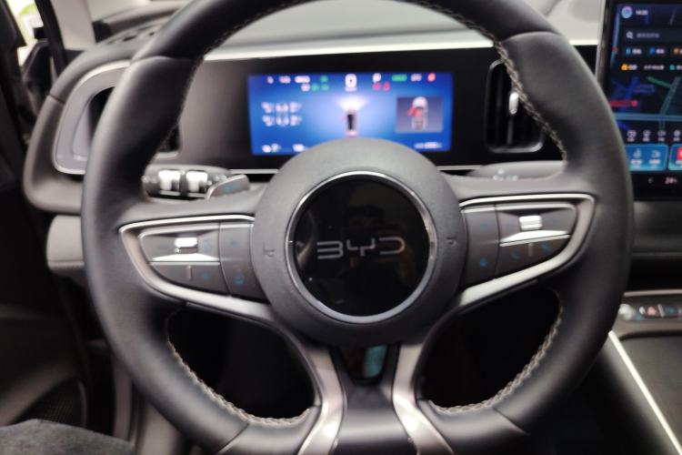 Used BYD Sealion 05 EV 2025 520 km Smart Cruise Version Steering Wheel