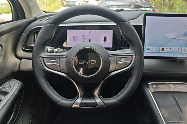 Used BYD Sealion 05 EV 2025 520 km Smart Cruise Version Steering Wheel