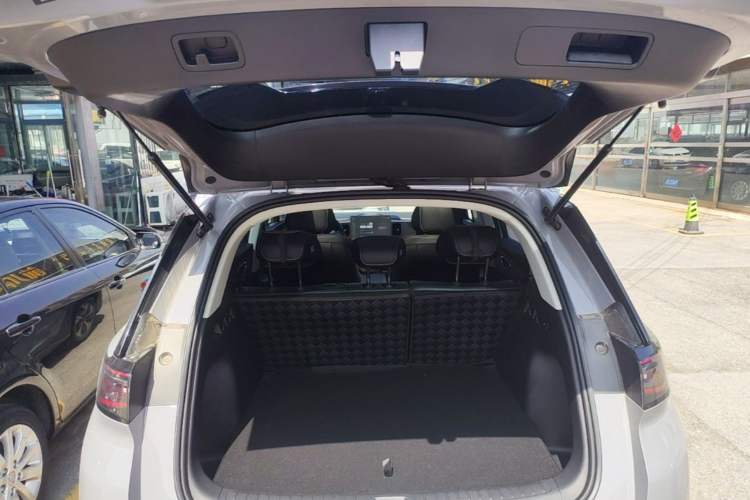 Used BYD Sealion 05 EV 2025 520 km Smart Cruise Version Trunk