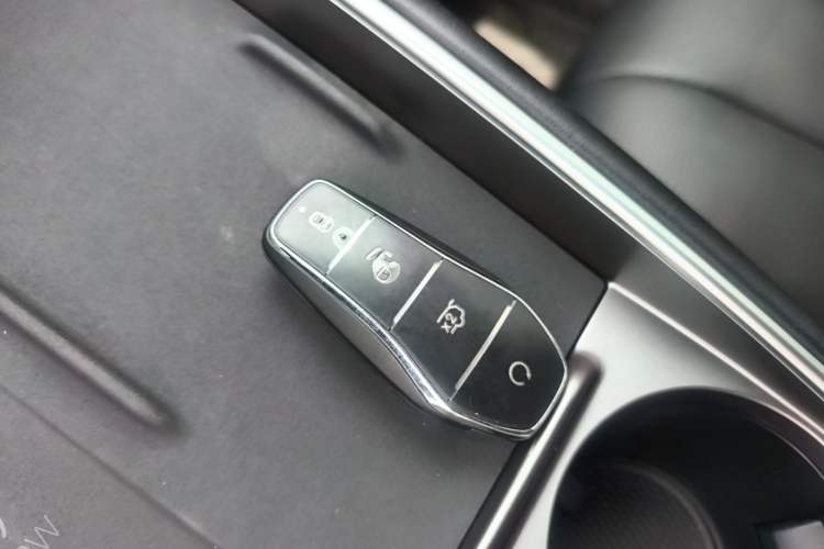 Used BYD Sealion 05 EV 2025 430 km Smart Cruise Version Vehicle Key
