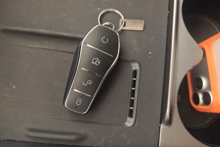 Used BYD Sealion 05 EV 2025 520 km Smart Cruise Version Vehicle Key