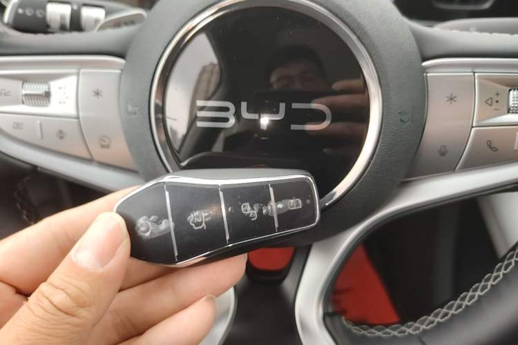 Used BYD Sealion 05 EV 2025 520 km Smart Cruise Version Vehicle Key