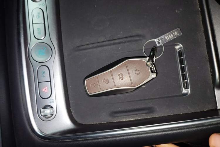 Used BYD Sealion 05 EV 2025 520 km Smart Cruise Version Vehicle Key