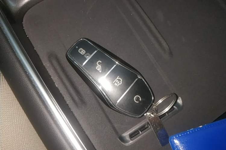 Used BYD Sealion 05 EV 2025 520 km Smart Cruise Version Vehicle Key