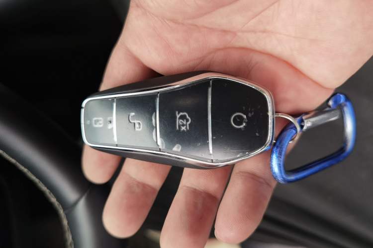Used BYD Sealion 05 EV 2025 520 km Smart Cruise Version Vehicle Key