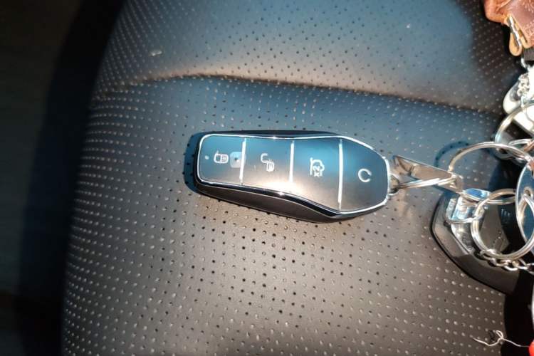 Used BYD Sealion 05 EV 2025 520 km Smart Cruise Version Vehicle Key