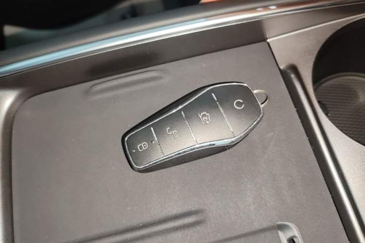 Used BYD Sealion 05 EV 2025 520 km Smart Cruise Version Vehicle Key