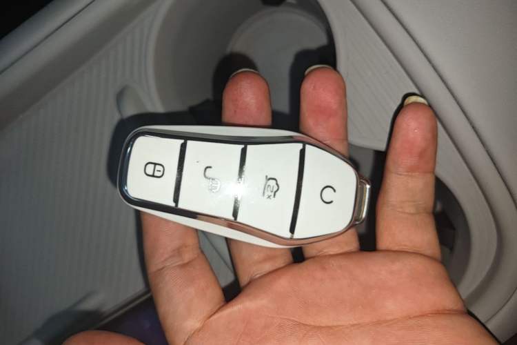Used BYD Sealion 05 EV 2025 430 km Smart Cruise Version Vehicle Key