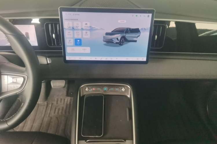 Used BYD Sealion 05 EV 2025 520 km Smart Cruise Version Audio And AC Panel