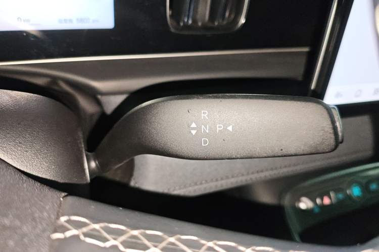 Used BYD Sealion 05 EV 2025 520 km Smart Cruise Version Gear Lever
