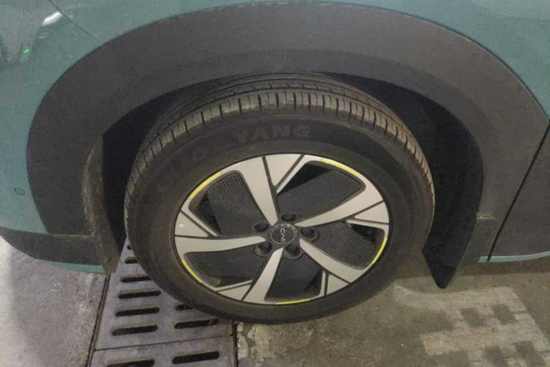 Used BYD Sealion 05 EV 2025 520 km Smart Cruise Version Left Front Wheel Hub