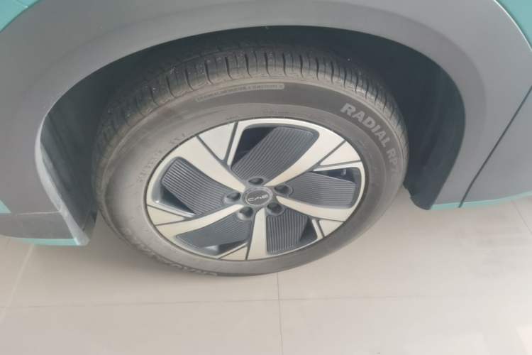 Used BYD Sealion 05 EV 2025 520 km Smart Cruise Version Left Front Wheel Hub