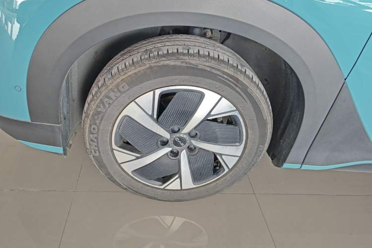 Used BYD Sealion 05 EV 2025 520 km Smart Cruise Version Left Front Wheel Hub