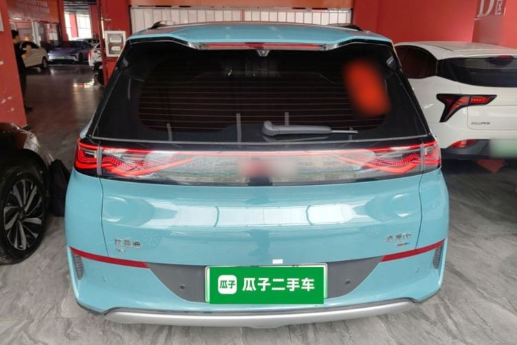 BYD Sealion 05 EV 2025 — фото 5
