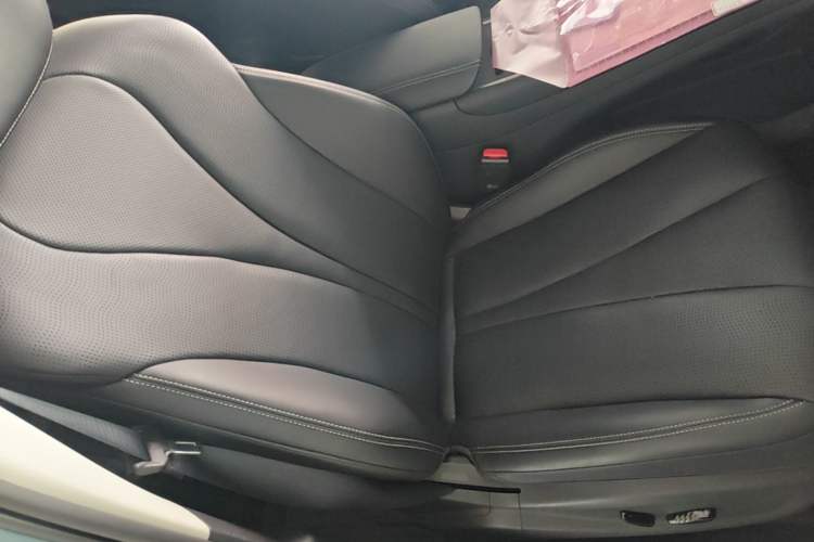 Used BYD Sealion 05 EV 2025 520 km Smart Cruise Version Right Front Seat