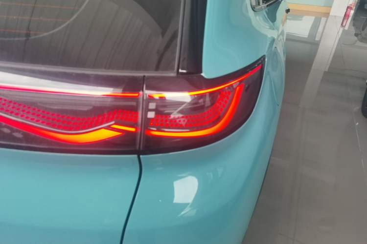 Used BYD Sealion 05 EV 2025 520 km Smart Cruise Version Right Rear Taillight
