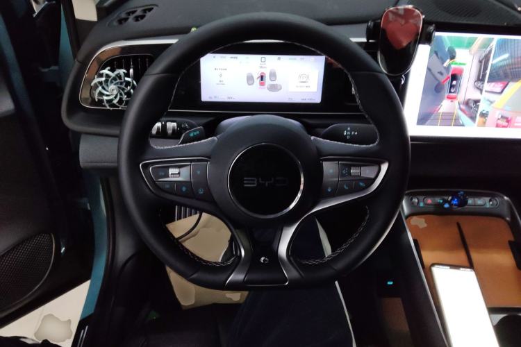 Used BYD Sealion 05 EV 2025 520 km Smart Cruise Version Steering Wheel