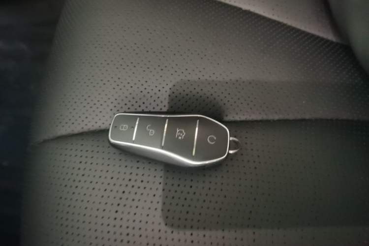 Used BYD Sealion 05 EV 2025 520 km Smart Cruise Version Vehicle Key
