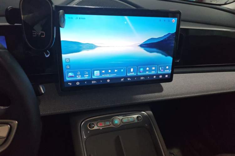 Used BYD Sealion 05 EV 2025 520 km Smart Cruise Version Audio And AC Panel