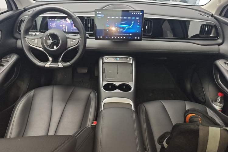 Used BYD Sealion 05 EV 2025 520 km Smart Cruise Version Center Console