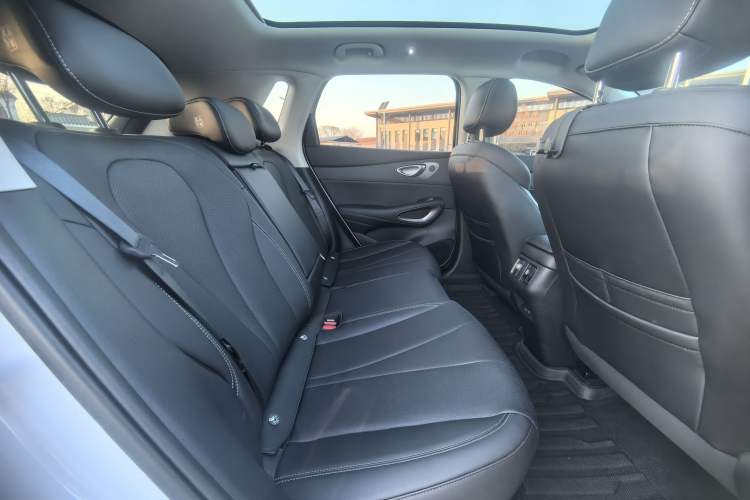 Used BYD Sealion 05 EV 2025 520 km Smart Cruise Version Headliner